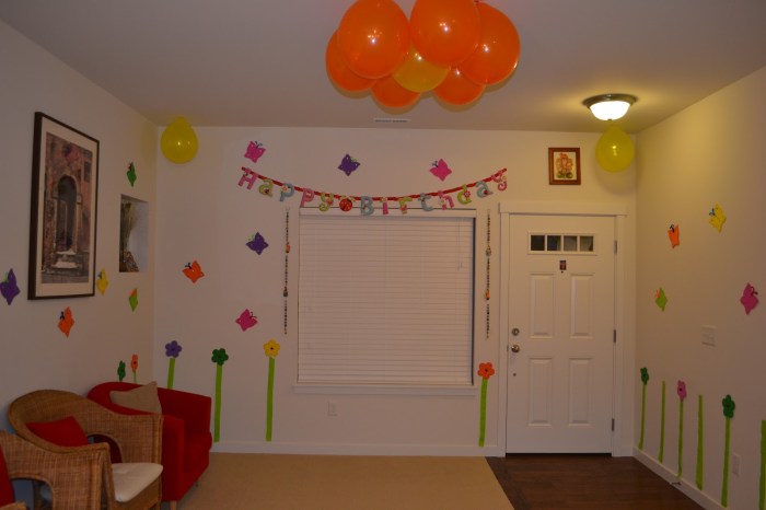 How to decorate room for 1st birthday